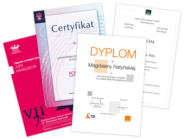 Dyplomy wydane metodą druku cyfrowego w drukarni w oficynie w warszawie
